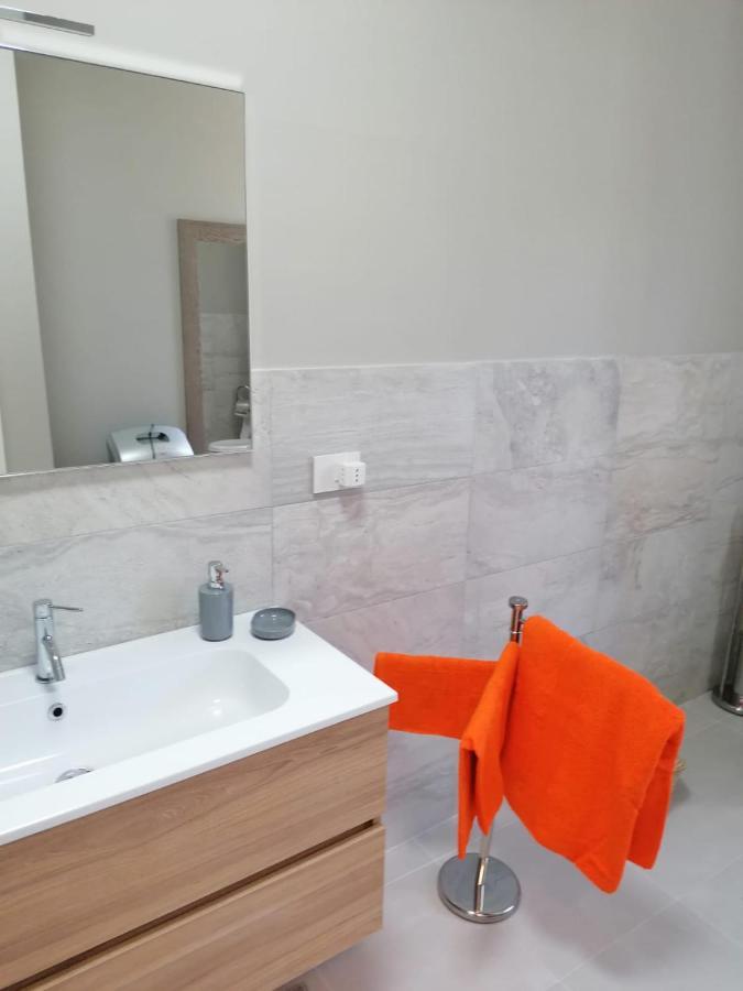 Sea 1 Spa&Wellness Civitanova Marche Exterior foto