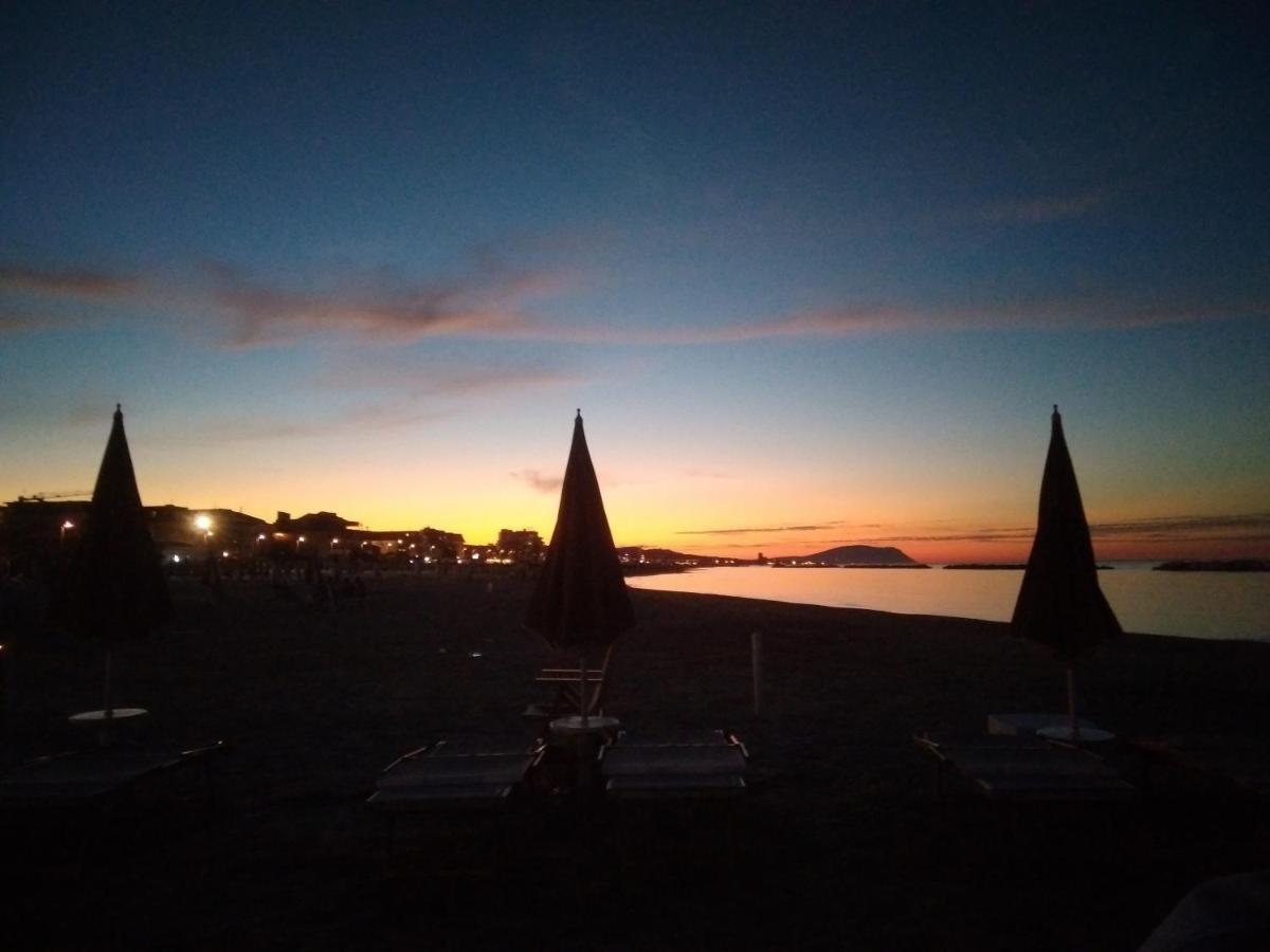 Sea 1 Spa&Wellness Civitanova Marche Exterior foto